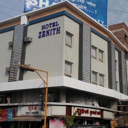 Hotel Zenith Surate Exterior foto
