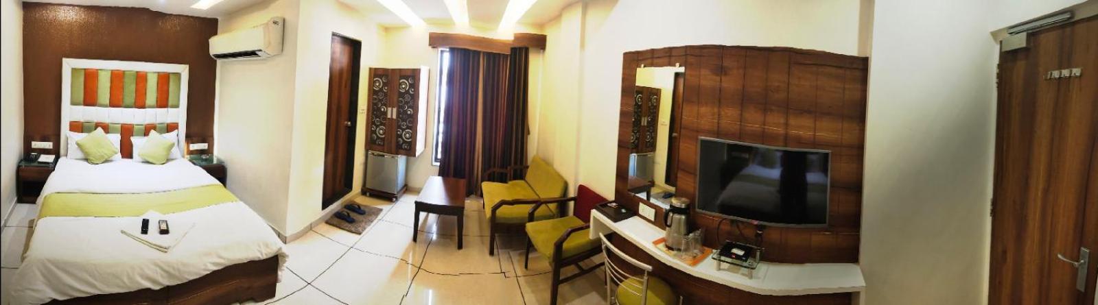 Hotel Zenith Surate Exterior foto