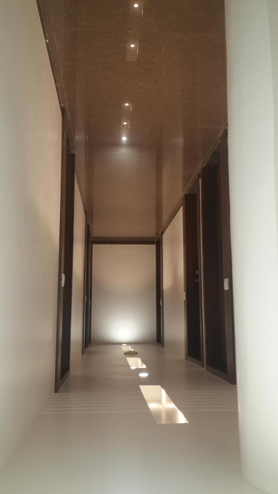 Hotel Zenith Surate Exterior foto
