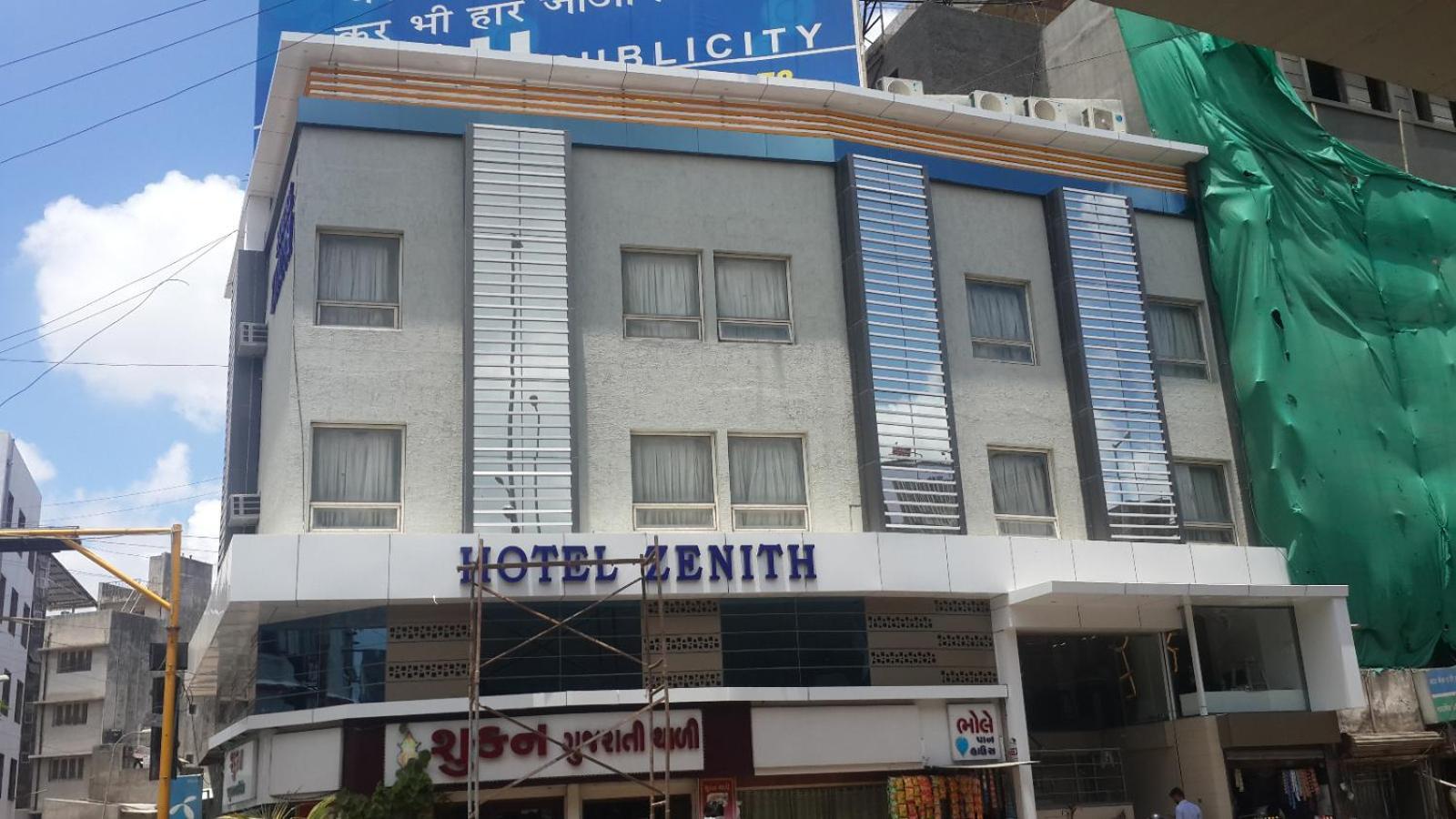 Hotel Zenith Surate Exterior foto