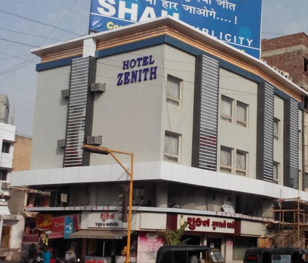 Hotel Zenith Surate Exterior foto